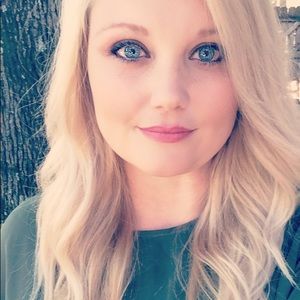 Meet your Posher, Lindsey
